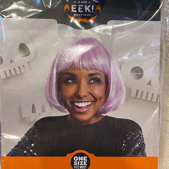 Hyde and Eek! Boutique Adult Shimmer Bob Wig Light Purple Lavender OSFM NWT - Picture 2 of 5